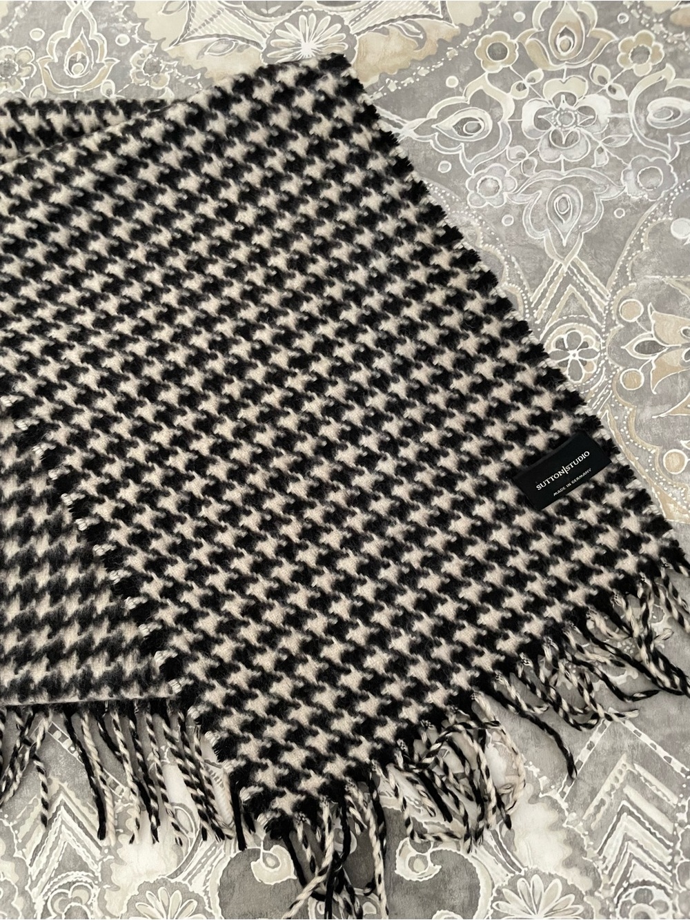 Houndstooth Scarf